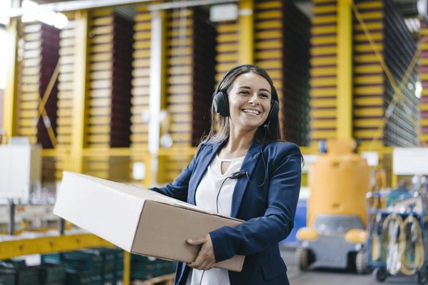 Structurer un entrepôt : zones clés pour optimiser les opérations